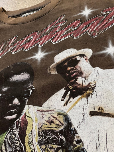 THE SYNDICATE NOTORIOUS TEE MOCHA WASHED