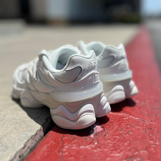 Bone Yeezy 35 Cream White On Feet Yeezy Trainers Yeezy Sneakers For Men And  Women Limited Resell