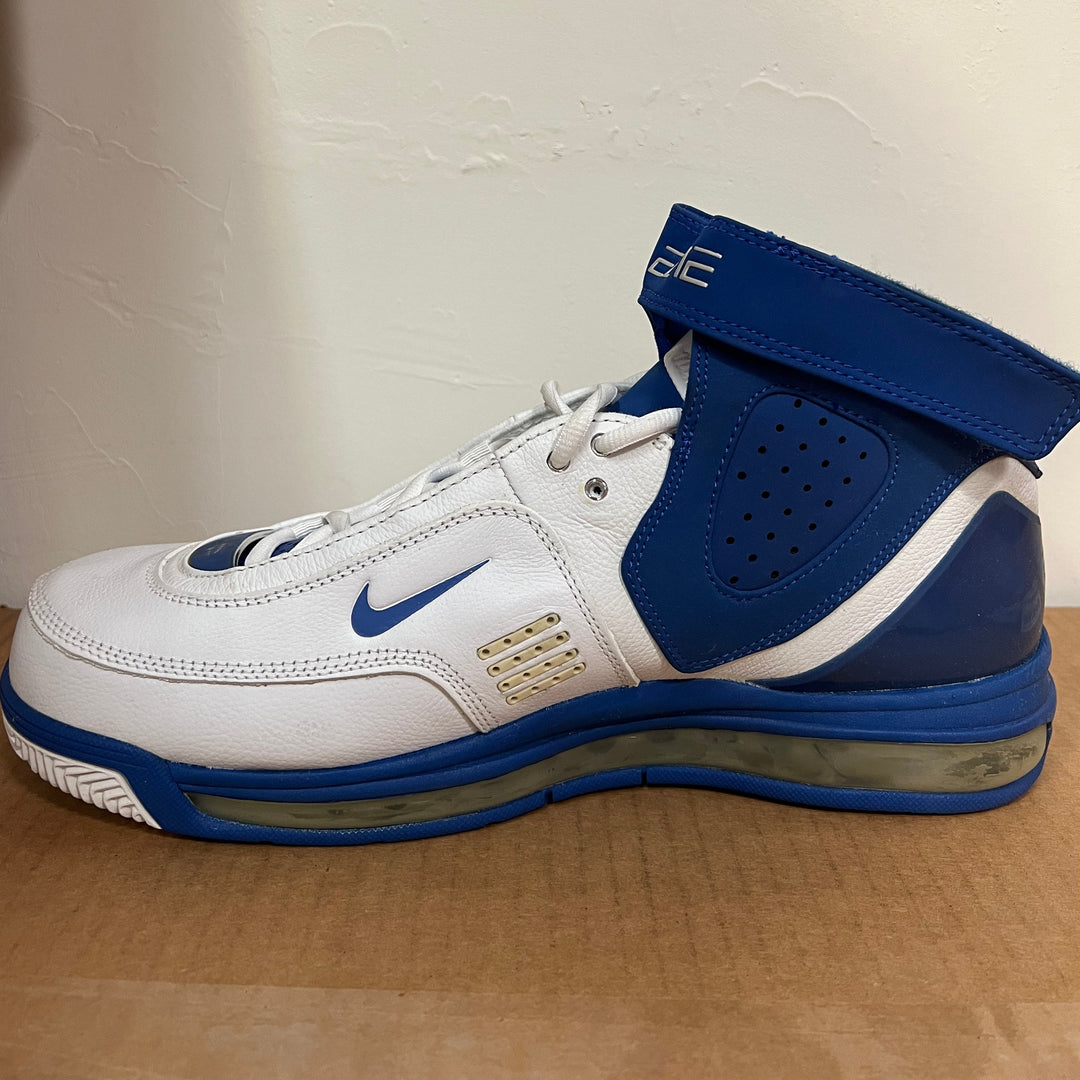 Nike Air Max Elite – PRIVATE SNEAKERS - Main Image