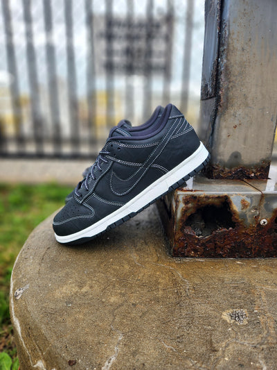 Nike Dunk Low ‘Off Noir Summit White’