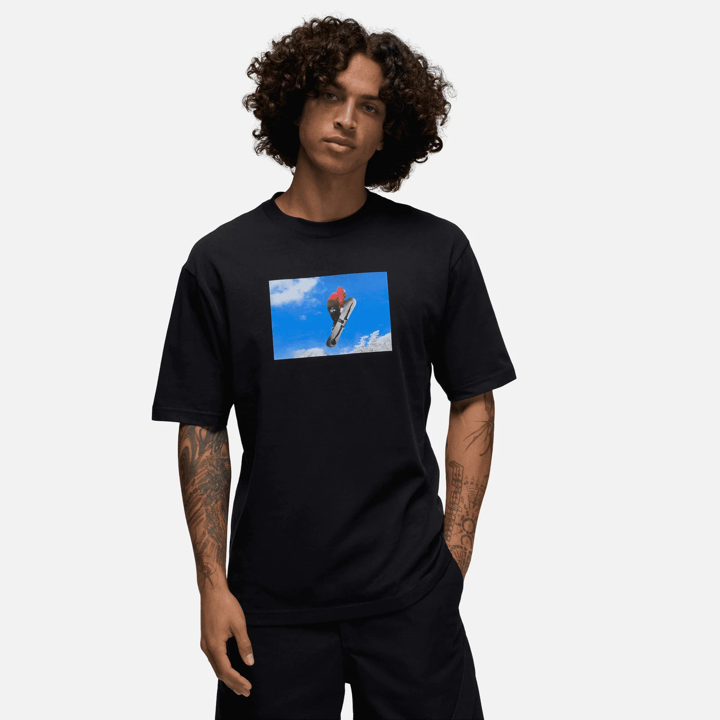JORDAN M J FLT MTNSIDE GFX SS CREW – PRIVATE SNEAKERS