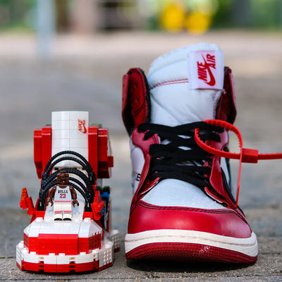 Air Jordan 1 Retro High OG OW Chicago Sneaker Bricks