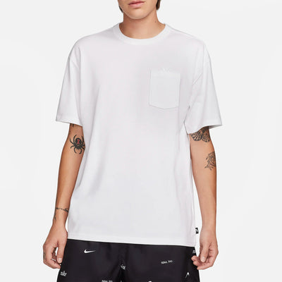 Nike Sportswear Premium Essentials Men's Pocket T-Shirt