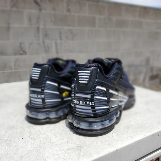 NIKE AIR MAX PLUS III BLACK/BLACK-WHITE – PRIVATE SNEAKERS