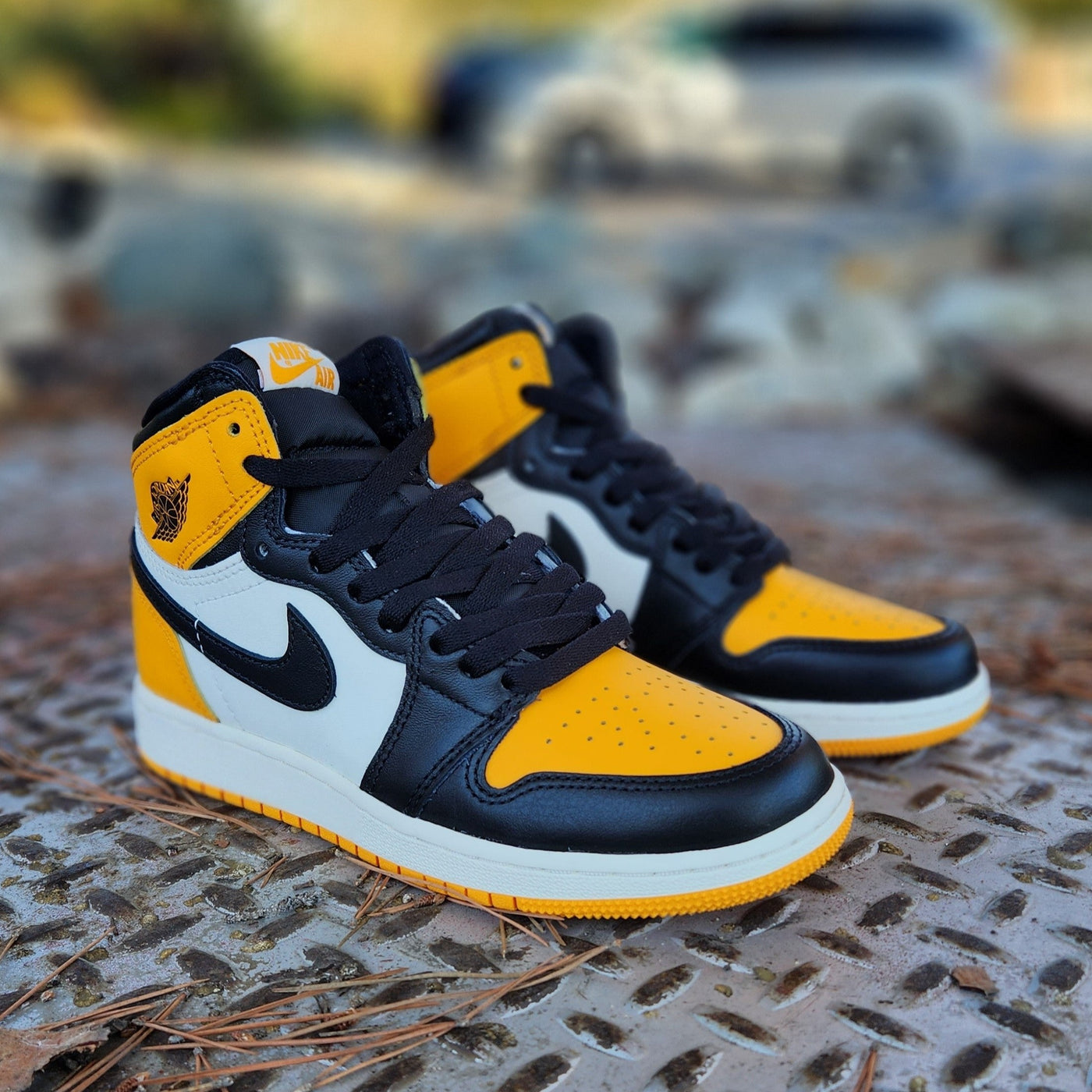 Air Jordan 1 Retro High OG GS Taxi