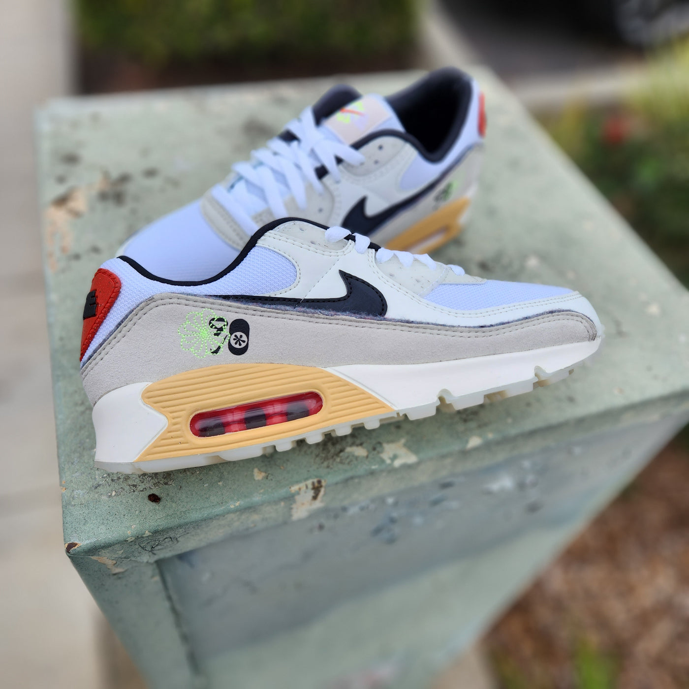 Nike Air Max 90 SE Swoosh Fiber White – PRIVATE SNEAKERS