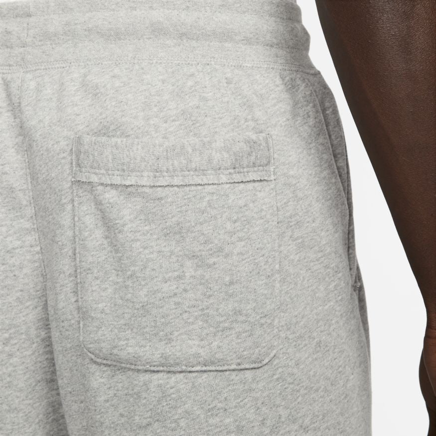 Nike Club Alumni French Terry Shorts