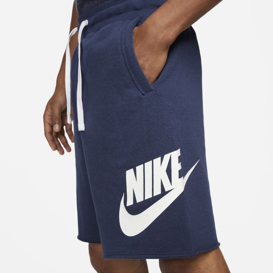 Nike Club Alumni French Terry Shorts