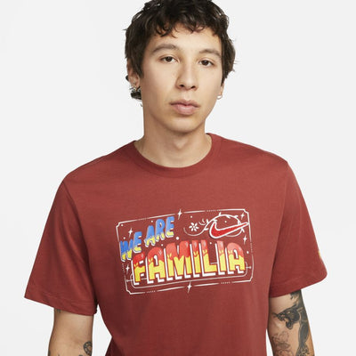 Nike Sportswear Somos Familia Short-Sleeve T-Shirt