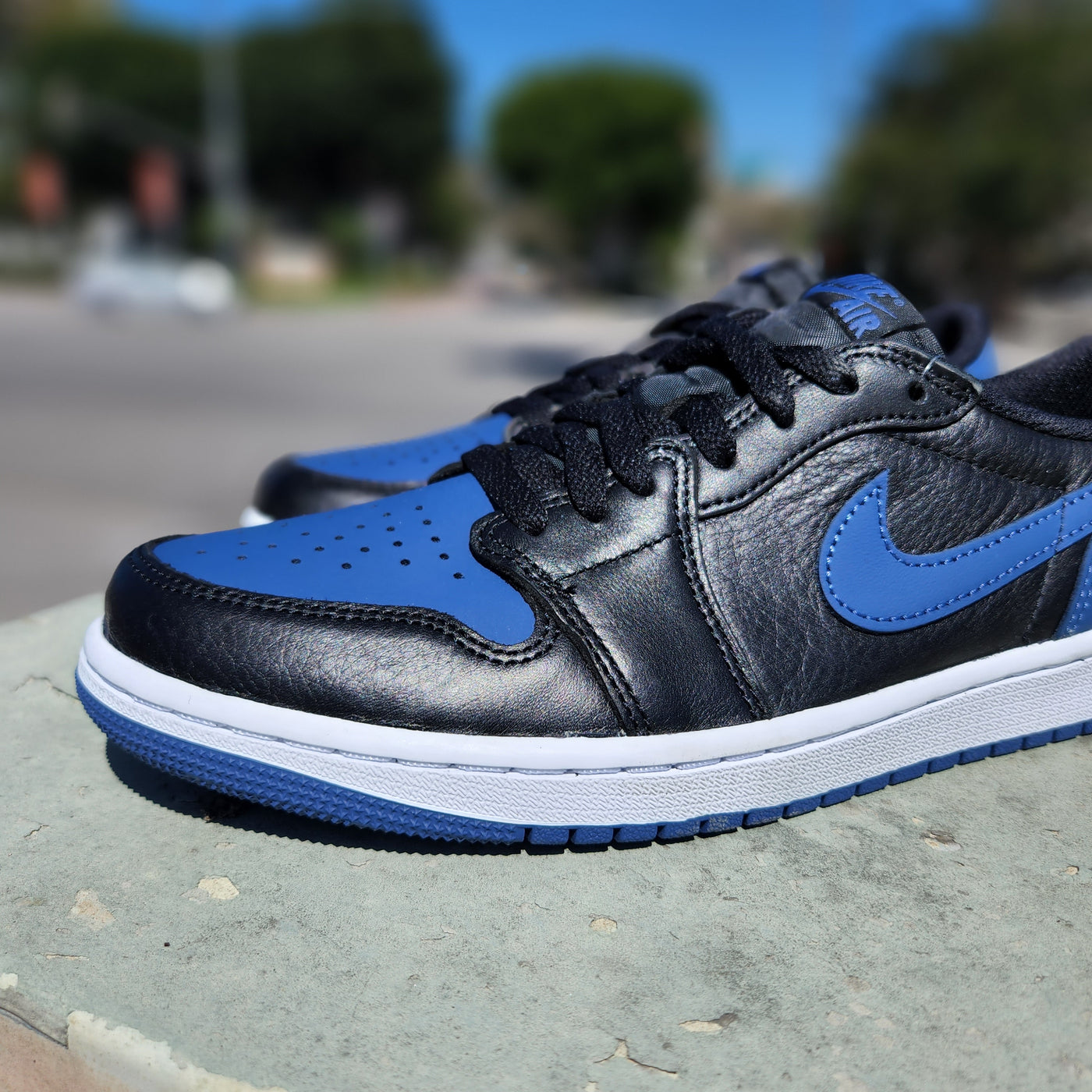 Nike Air Jordan 1 Low OG "Mystic Navy"