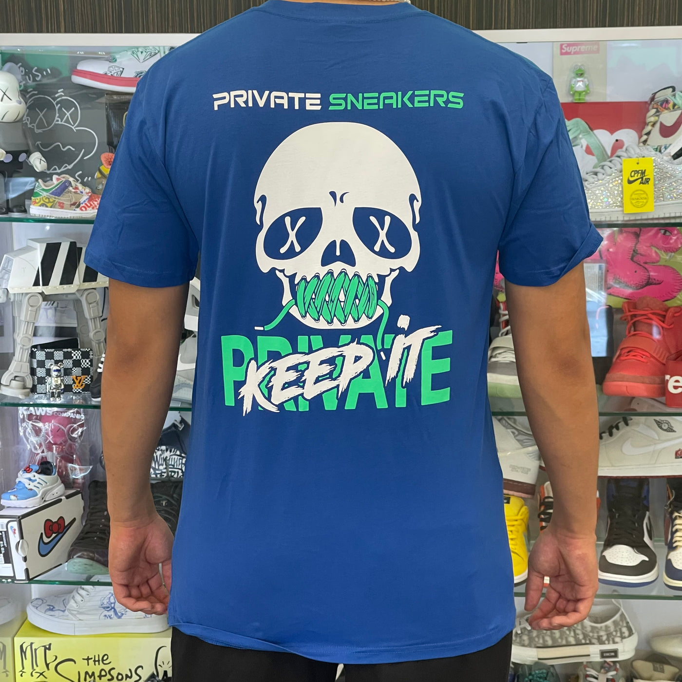 Private Sneakers Keep It Private T-Shirt Bright Royal
